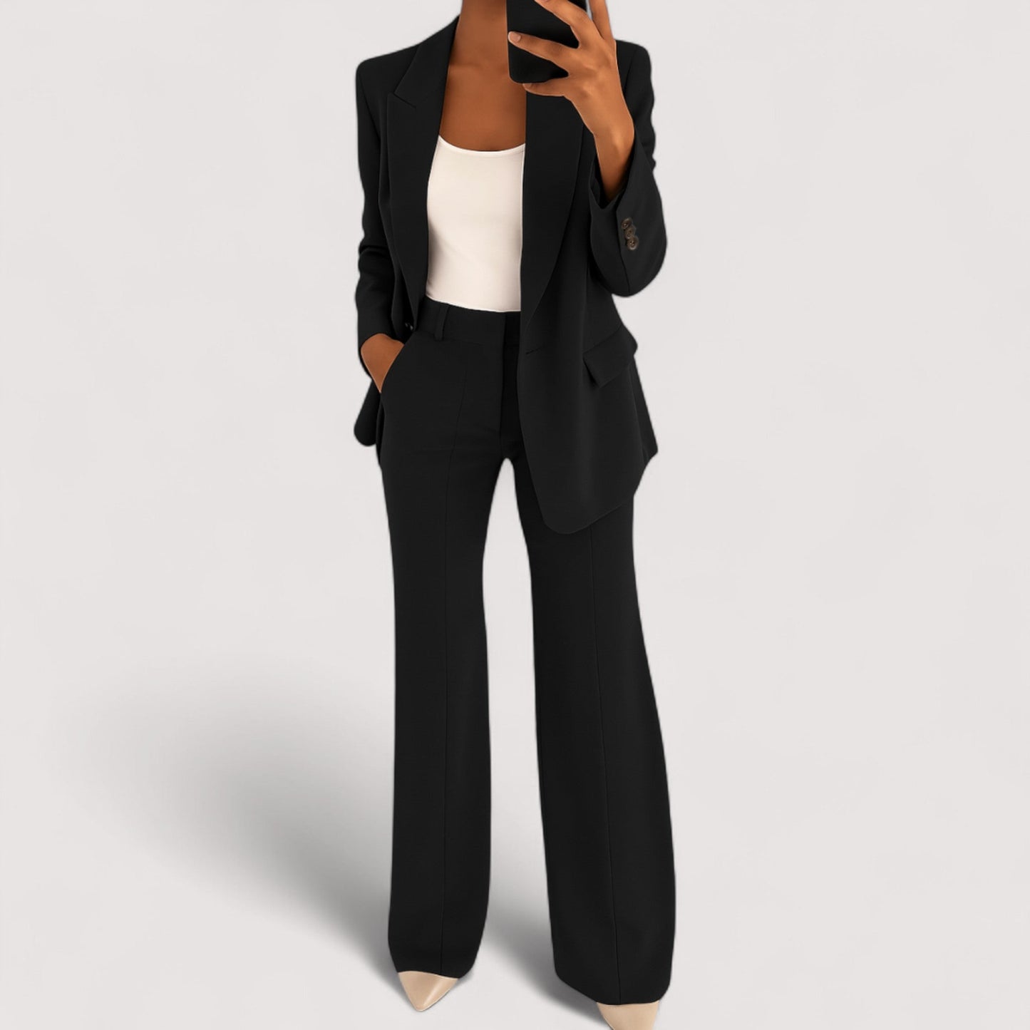Valyra – Tailored Two-Piece Suit