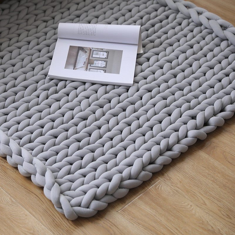 Knotlie Rug