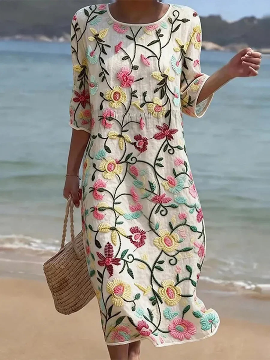 ERICA | ELEGANTNÉ KVETINOVÉ ŠATY S NÁPADITÝM DIZAJNOM