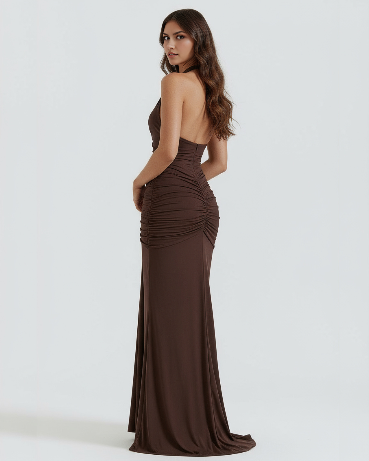 Ariel™ – Elegant Halterneck Maxi Kjole