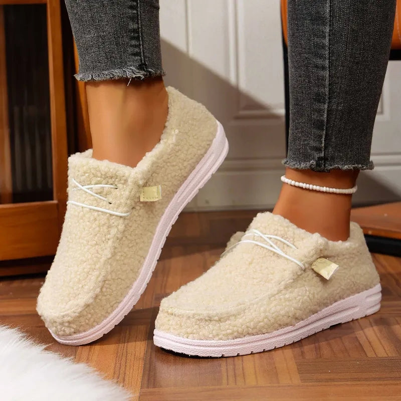 Mia – Women's Round Toe Flats with Slip-On Design