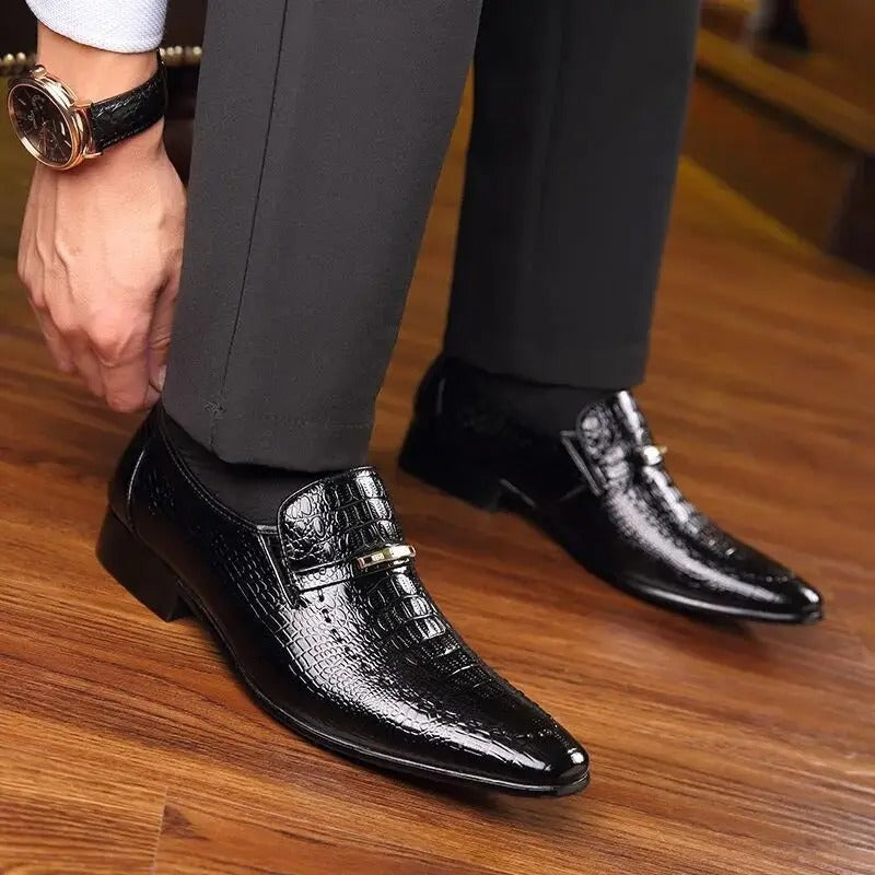 VärdStil by skörten Sweden: Timeless Swedish-Italian Designed Crocodile-Embossed Business Oxfords