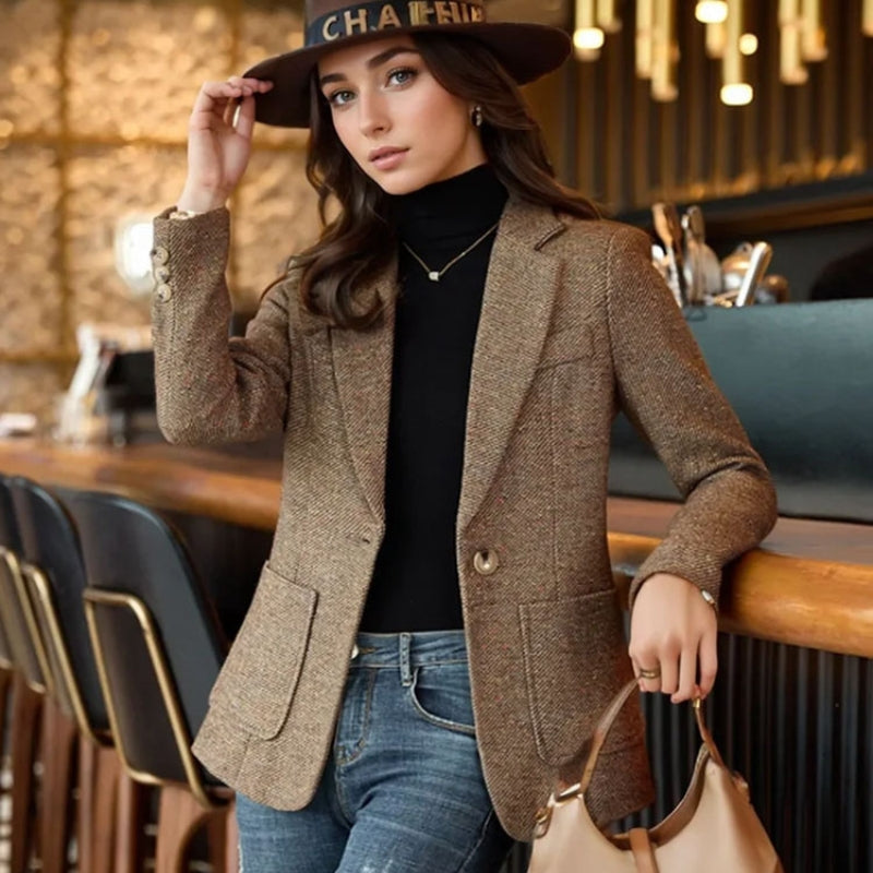 Elodie – Lapel Collar Long Sleeve Blazer With Buttons and Pockets