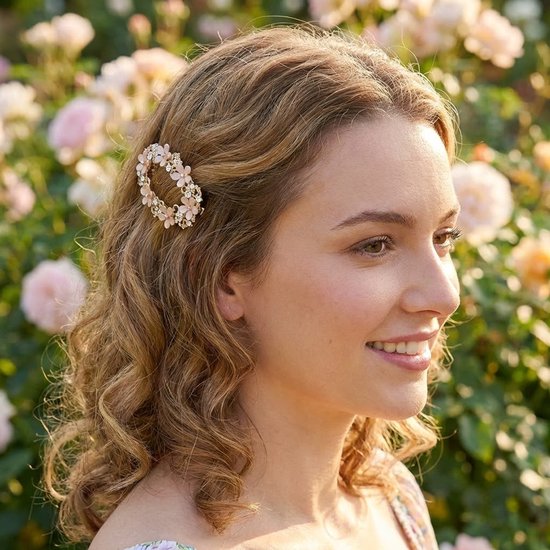 Beige bloemen haarclip dames – goudkleurige haarspeld met bloem decoratie en strass steentjes – elegante rechthoekige haar clip