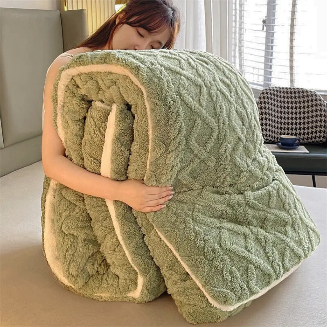 CloudSnug Comforter