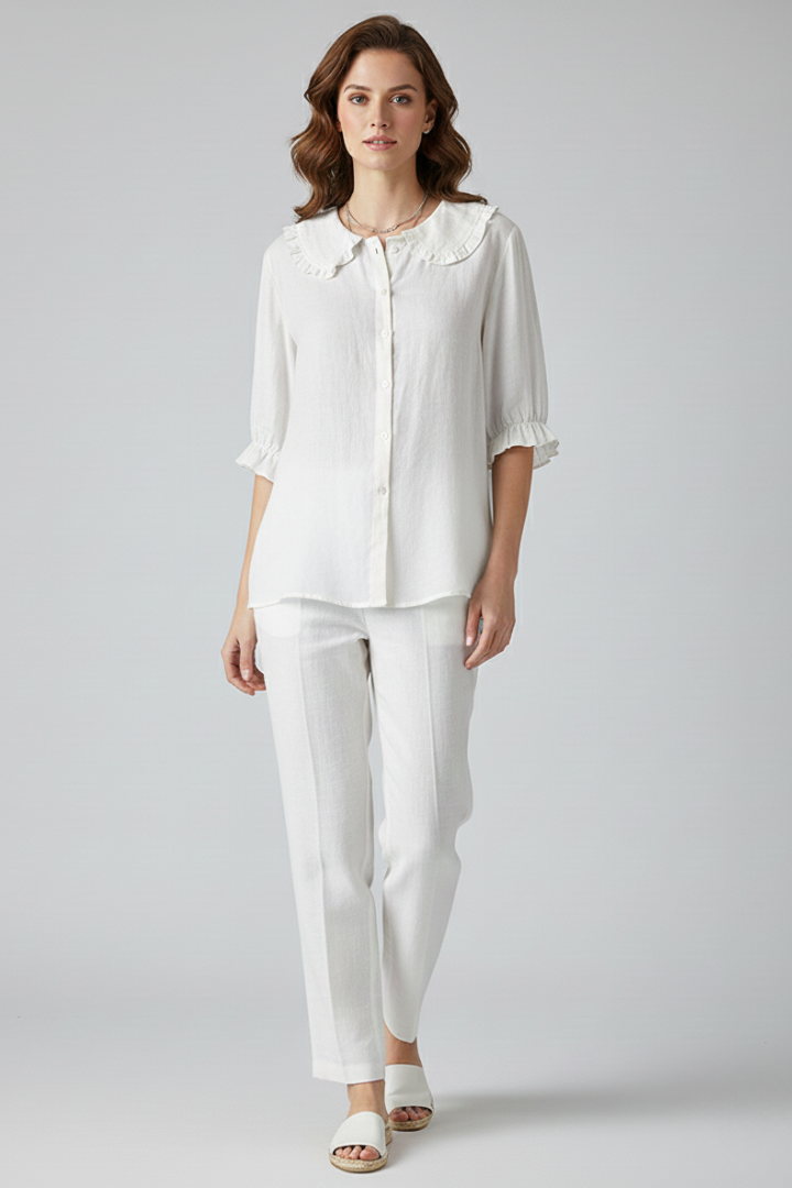 Sofia | Elegant Blus med Rynkkrage och Knappdetaljer