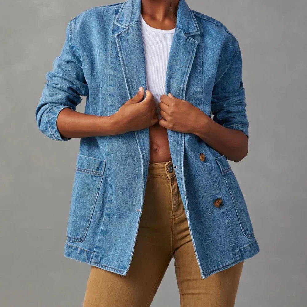 Denimjakke til Kvinder med Et Stilfuldt Twist