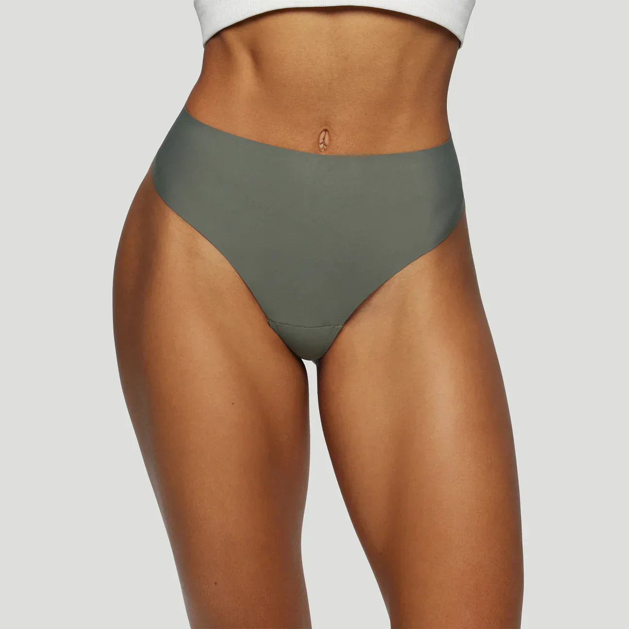 Aura Invisible Camel Toe Thong