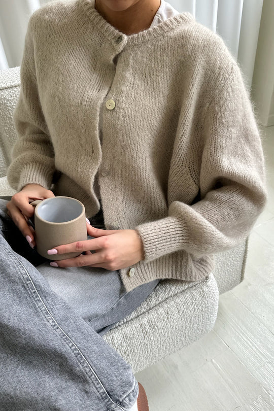Joan | Cardigan