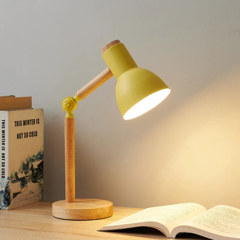 Kreative Nordische Tischlampe Holzkunst – Elegantes Licht für Gemütliches Ambiente 5