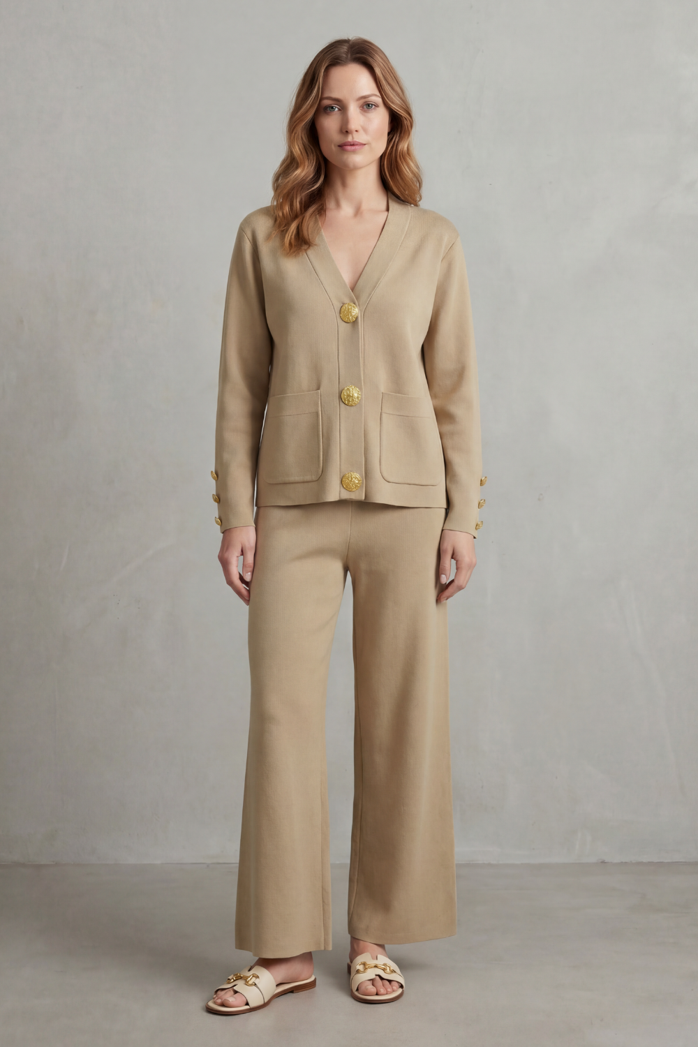 Gold button detail – Buttoned lounge set
