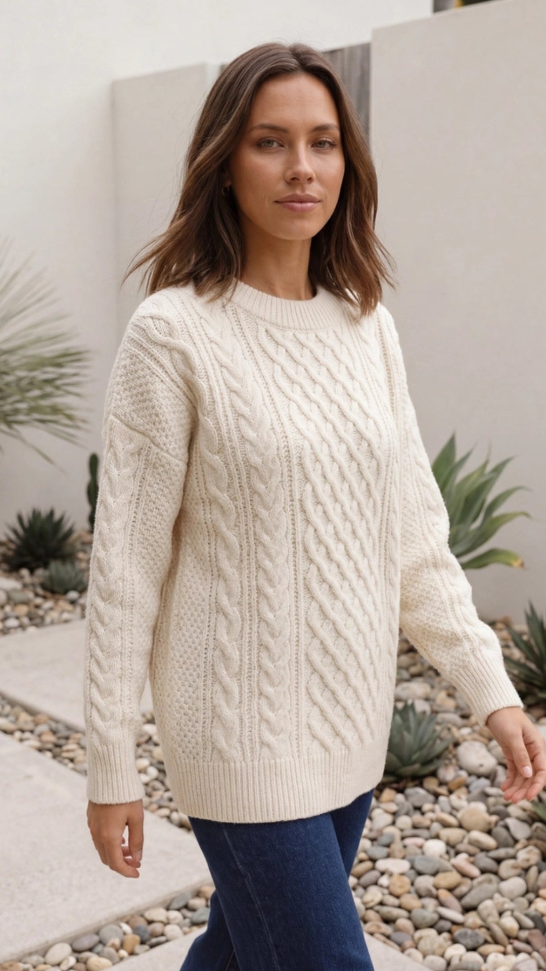 Women's Cable Knit Crew Neck Sweater Pullover