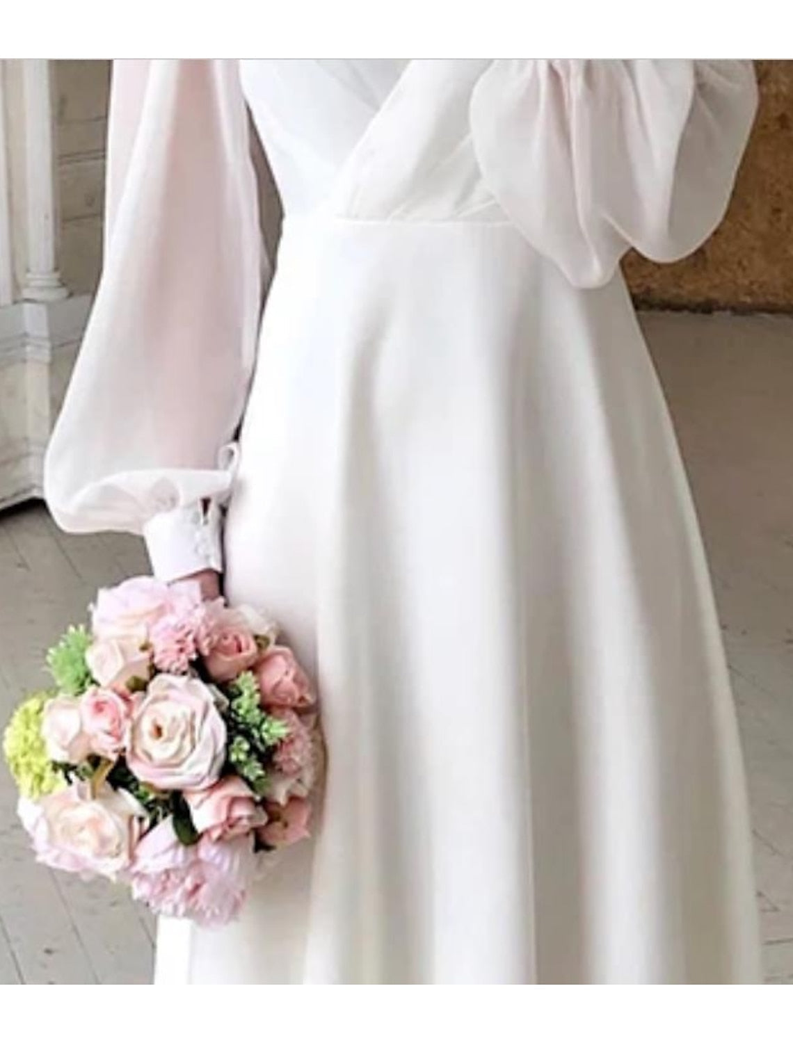 Klassisches langärmliges fließendes Hochzeitskleid für Frauen