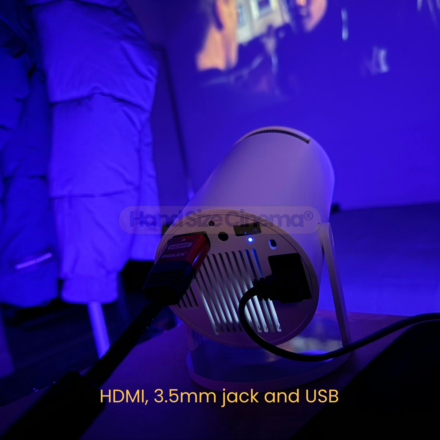 4K Smart Projector Free 60 Projector Screen