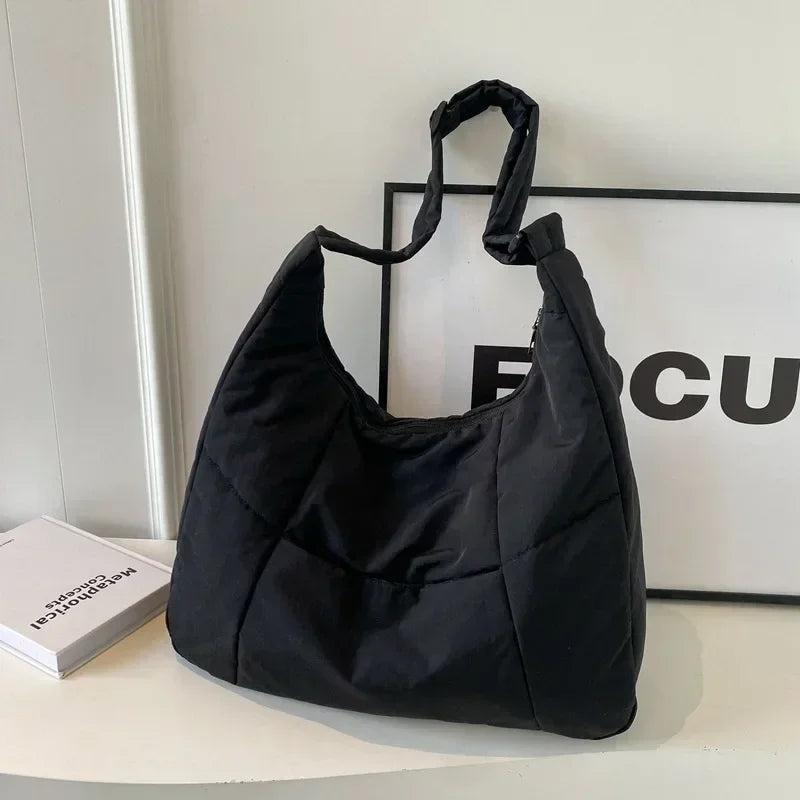 Sac Cabas Léger et Élégant pour Femme – Grand Sac à Bandoulière Spacieux
