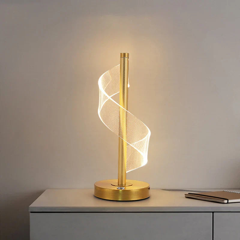 Poläri® by skörten Sweden: Illuminate in Style with Regal Nordic Desk Lighting
