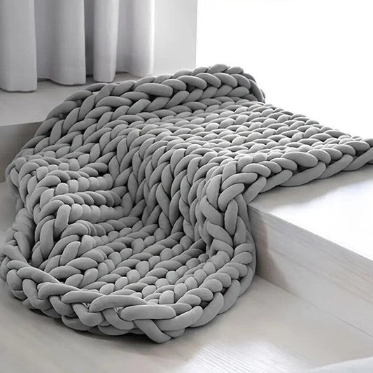Knotlie Rug
