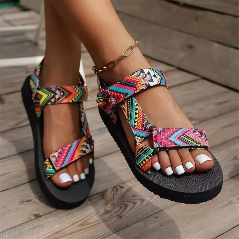 Sommerliche Damensandalen