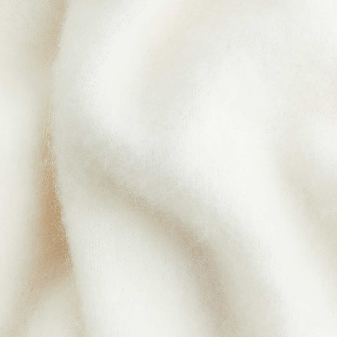 BIZA Mohair Crewneck