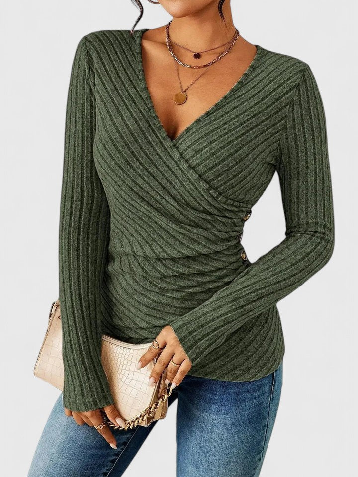 Estrella | Sophisticated Tucking Top