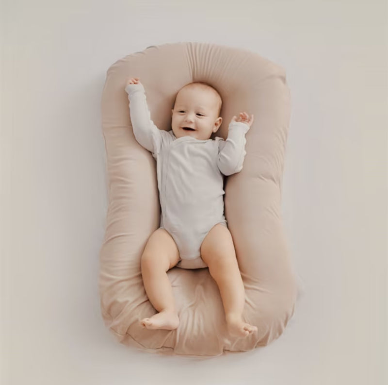 Baby sleeping pillow
