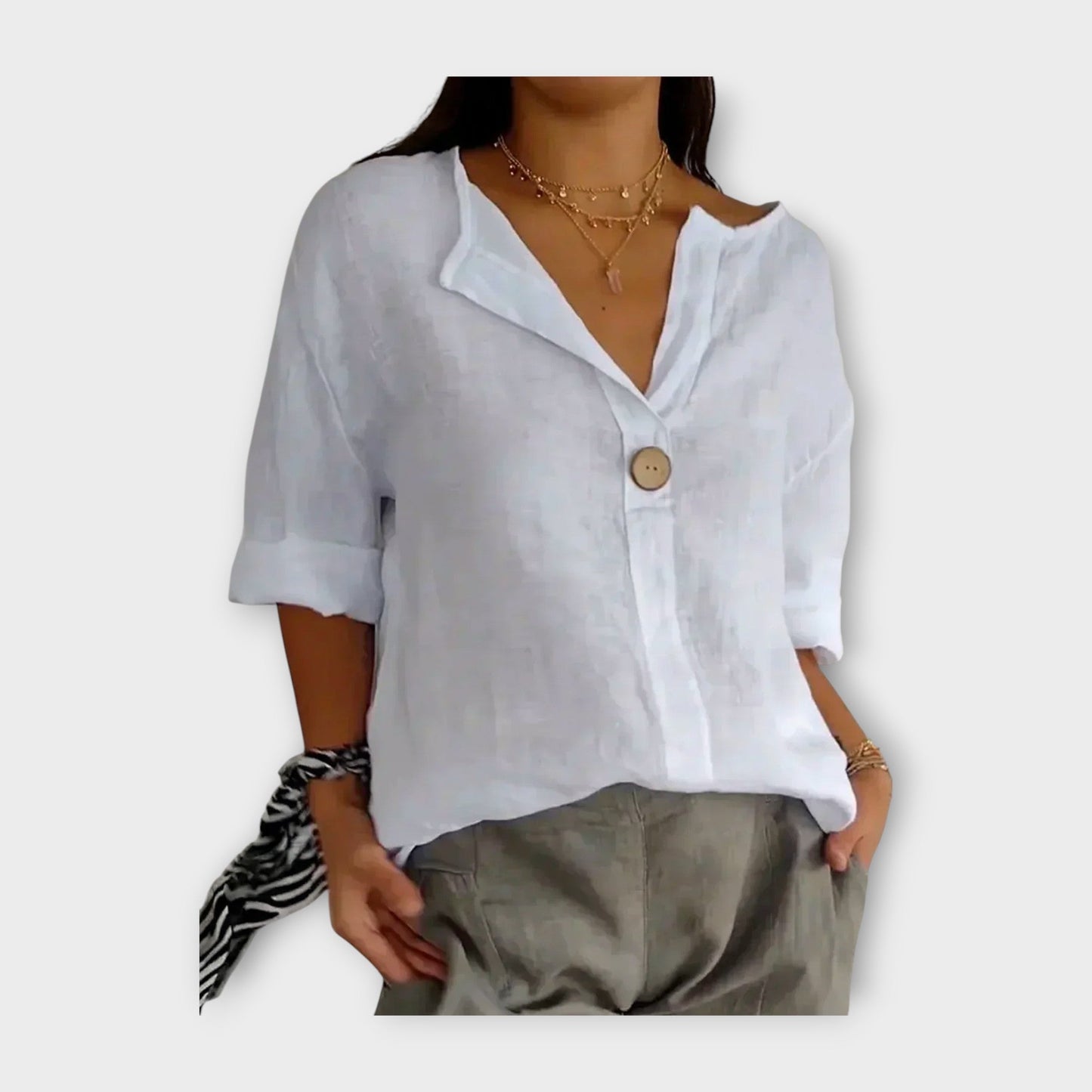 Petra – Lněná Blůza s Knoflíkem a V Výstřihem