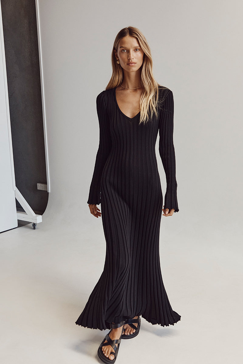 V - Neck Sleeved Knit Midi Dress