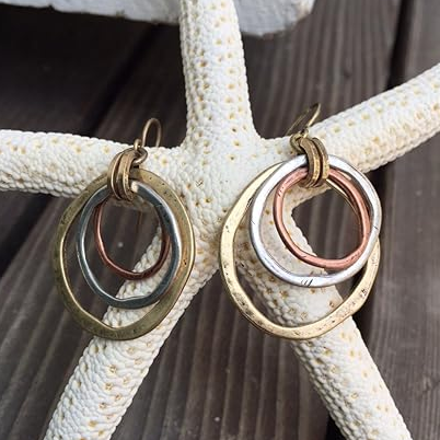 Antique-Style Gold & Silver Earrings – Timeless Vintage Charm