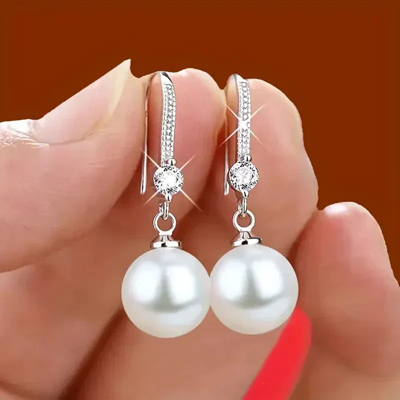 Orecchini a Goccia di Perla in Zirconia Lucida