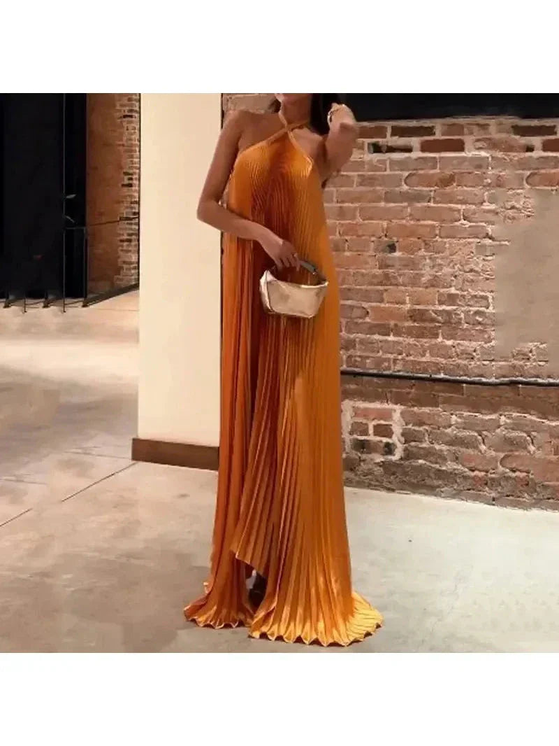Ava | Women's Maxi Dress With Halter Neck And Pleated Design | Elegant
