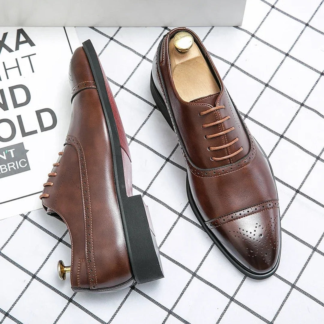Men's Cap Toe Oxford Shoes with Brogue Perforation Detail and Lace Up Closure