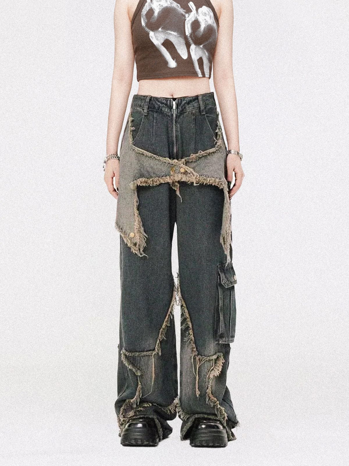 Distressed Effect Patchwork Star Denim Jeans  @shuuuie