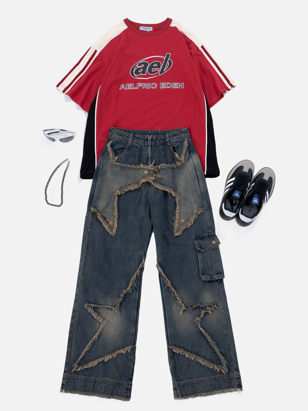 Distressed Effect Patchwork Star Denim Jeans  @shuuuie