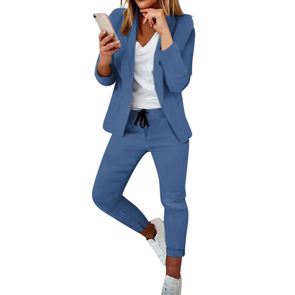 Lässiges Set aus Blazer und Hose
