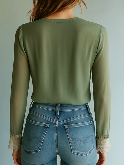 BOHEMIAN | Spitzenbluse mit Blumenmuster