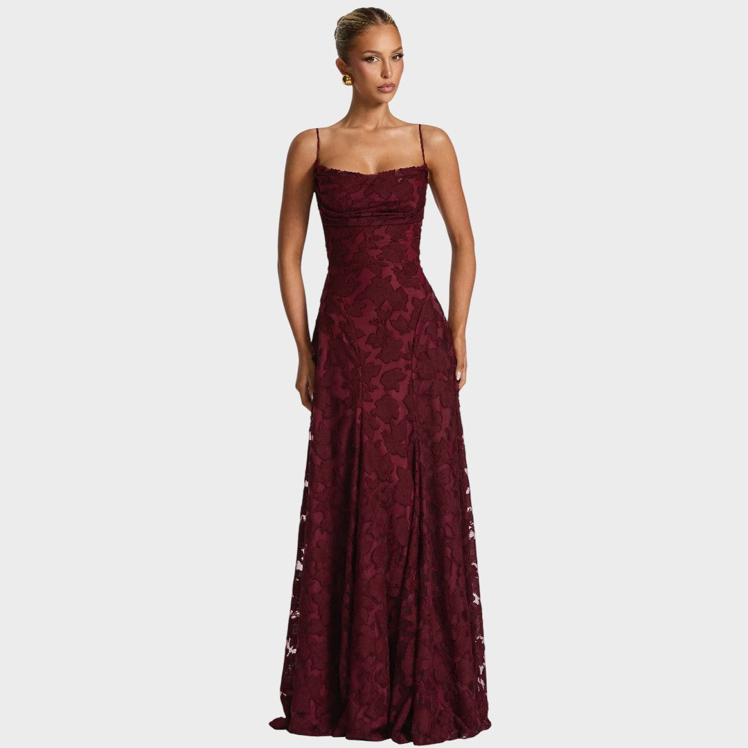Larissa | Rochie lungă din dantelă elegantă