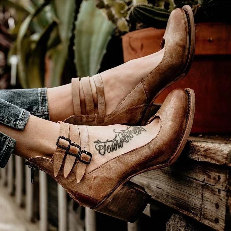 Elegant and comfortable Eliza ankle boots for a sophisticated style
