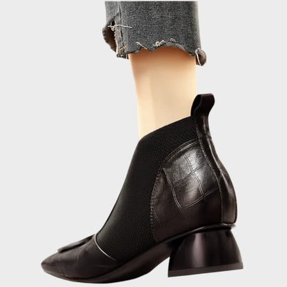 Abigail | Botins de Pele com Elástico