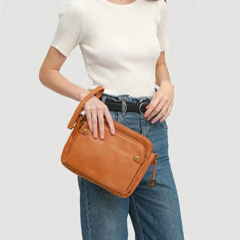 LuxeLeather - Leather Crossbody Bag Tarhus