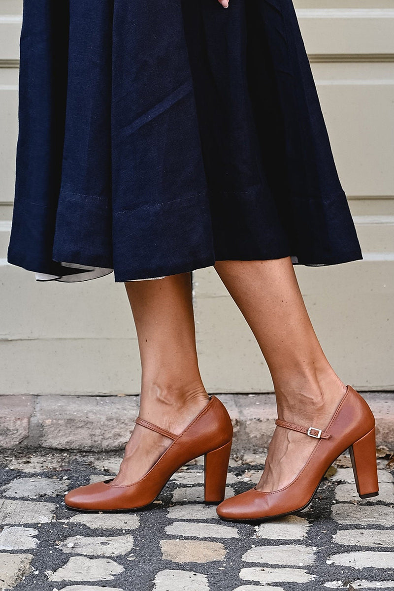 Daily Sandals with Low Heel