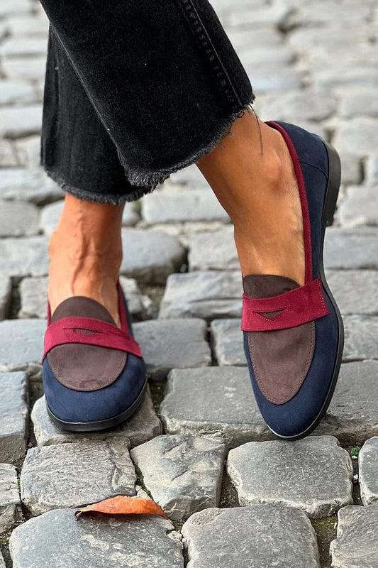 Mocassini Donna con Punta Tonda e Tacco Basso – Eleganza Quotidiana e Comfort Versatile