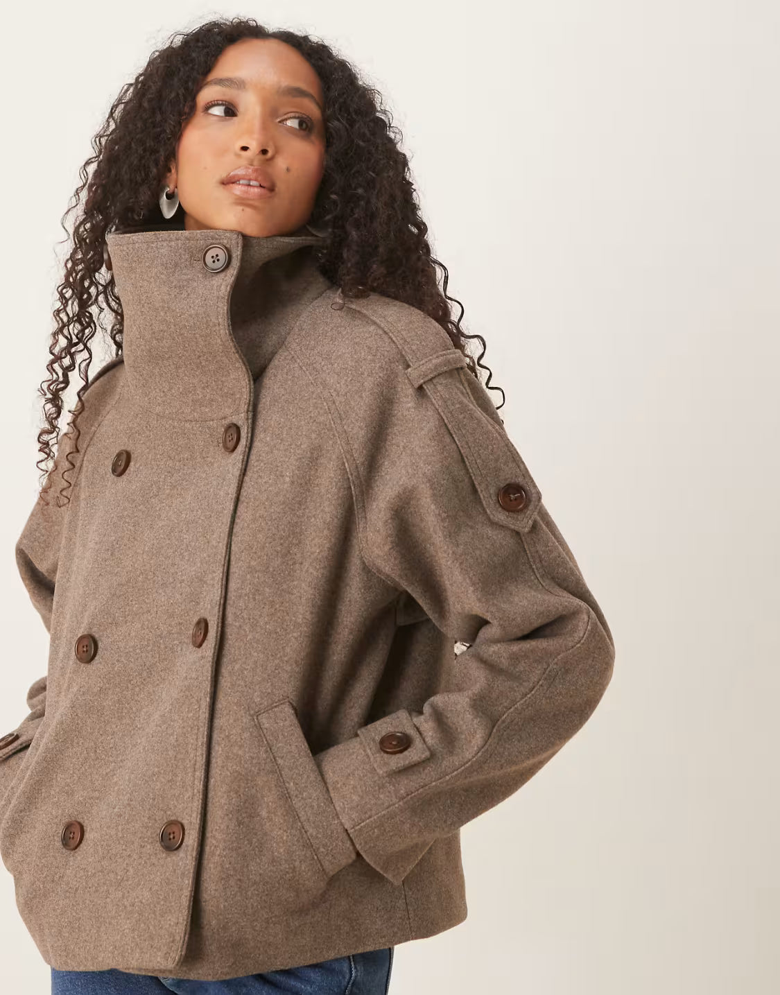 Chic autumnal wool peacoat