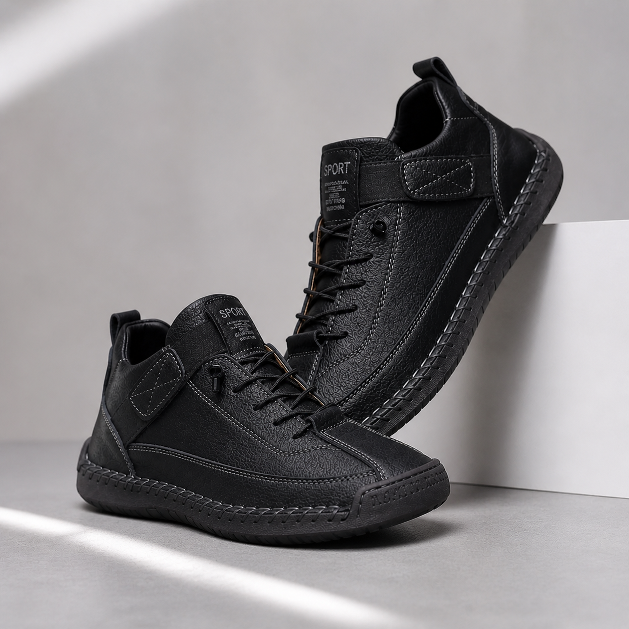MIA ORTHOPEDIC SNEAKERS - BLACK