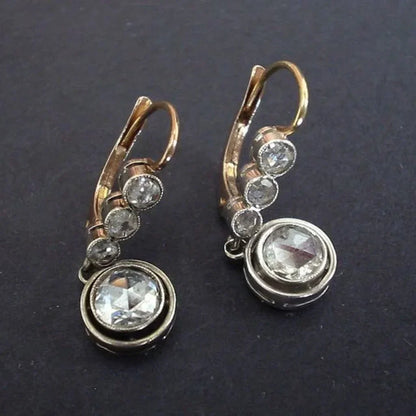 Brincos Vintage Dourados com Zircónia