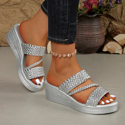 Kalwina - Comfortable Platform Sandal