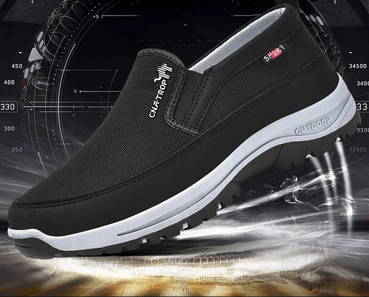 Cian’s Comfortable & Breathable Walking Shoes for Men