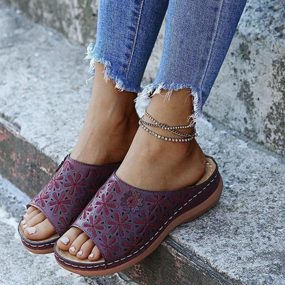Women's Orthopedic Flat Cushioned Sandals for Walking