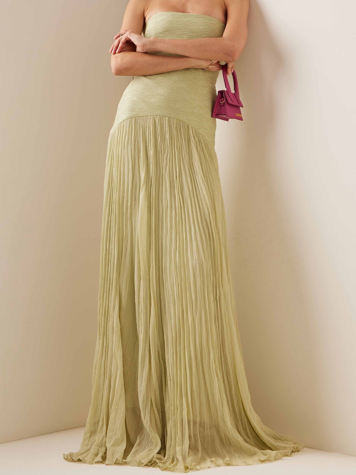 Long Off-Shoulder Dress with Elegant Solid Stitching