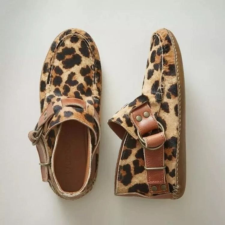 Claire | Women Artistic Cat Design Slip-On Shoes