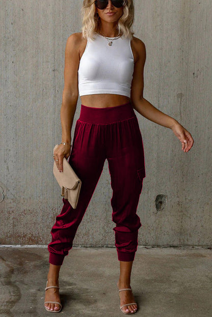 Satin-Jogginghose mit hoher Taille und Taschen